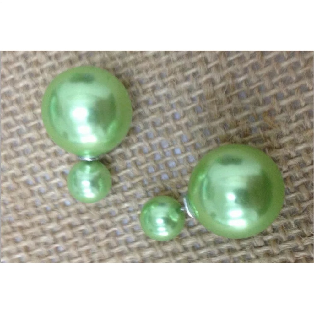 Earrings - Picture 3 of 6